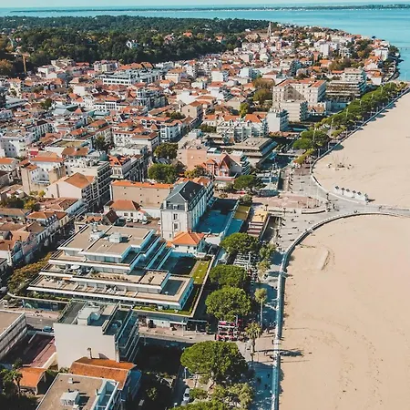 Cosy à Arcachon, à 200 M De La Et Proche Du Centre, Avec Balcon Ensoleillé. - Fr-1-433-72